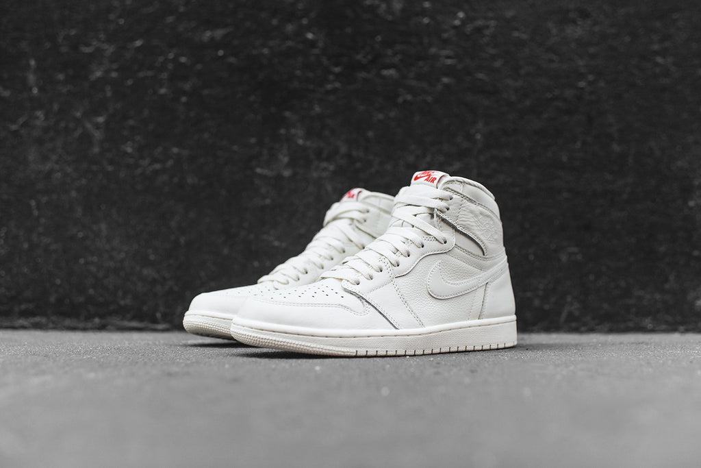 Nike GS Air Jordan 1 Retro High OG Sail Red Kith
