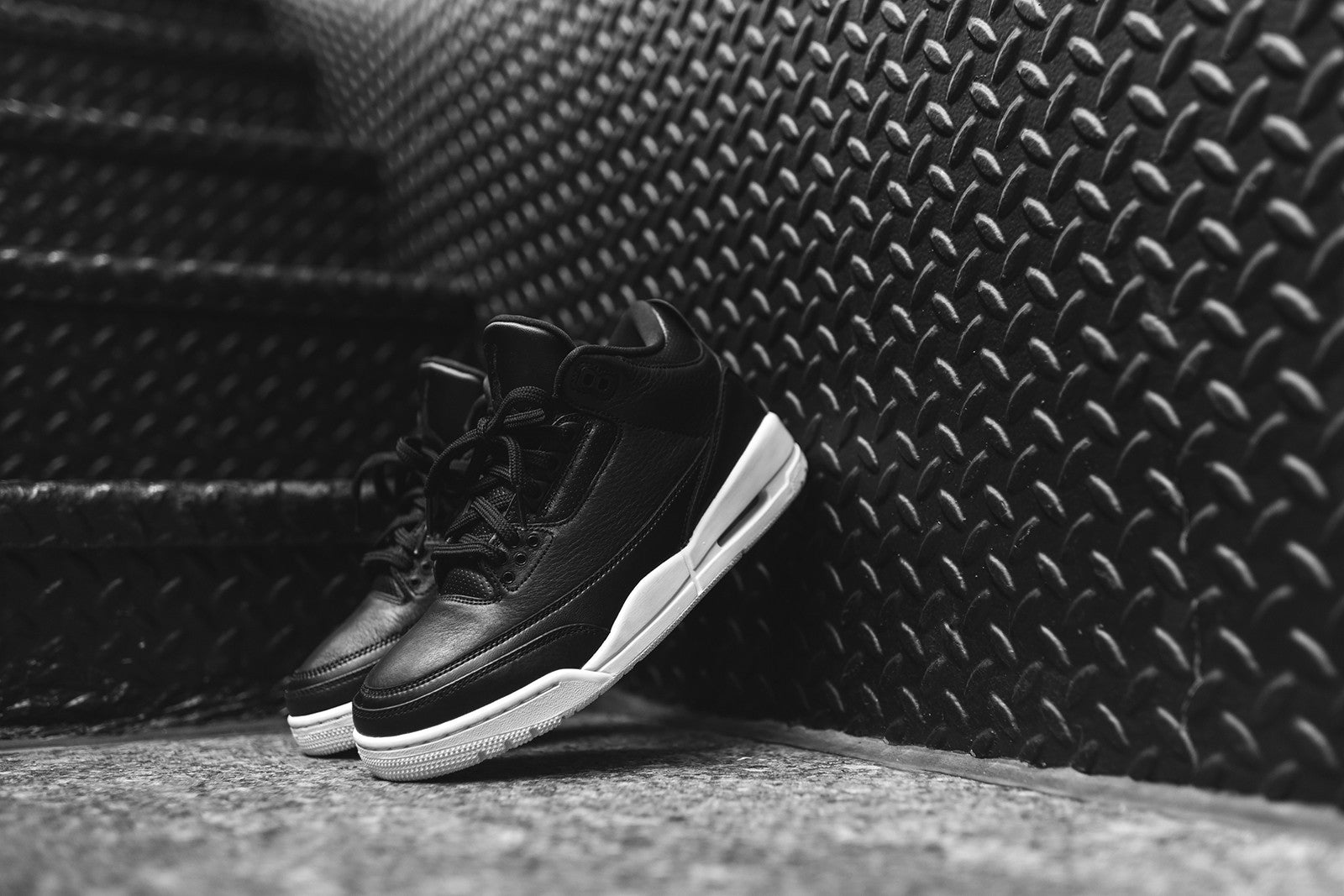 Nike Air GS Jordan III Retro - Black / White