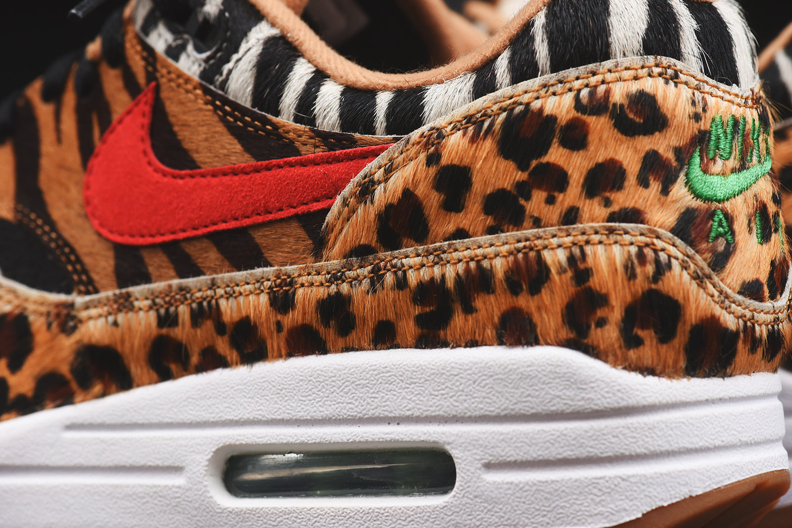 Nike x atmos Air Max 1 DLX - Wheat / Sport Red / Bison