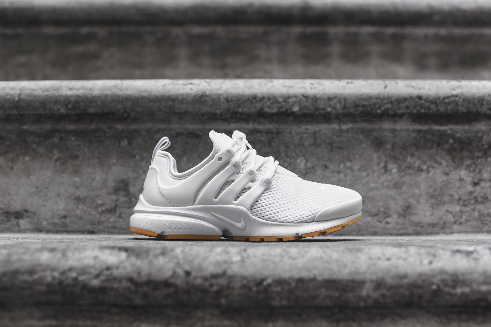 Nike WMNS Air Presto - White / Gum