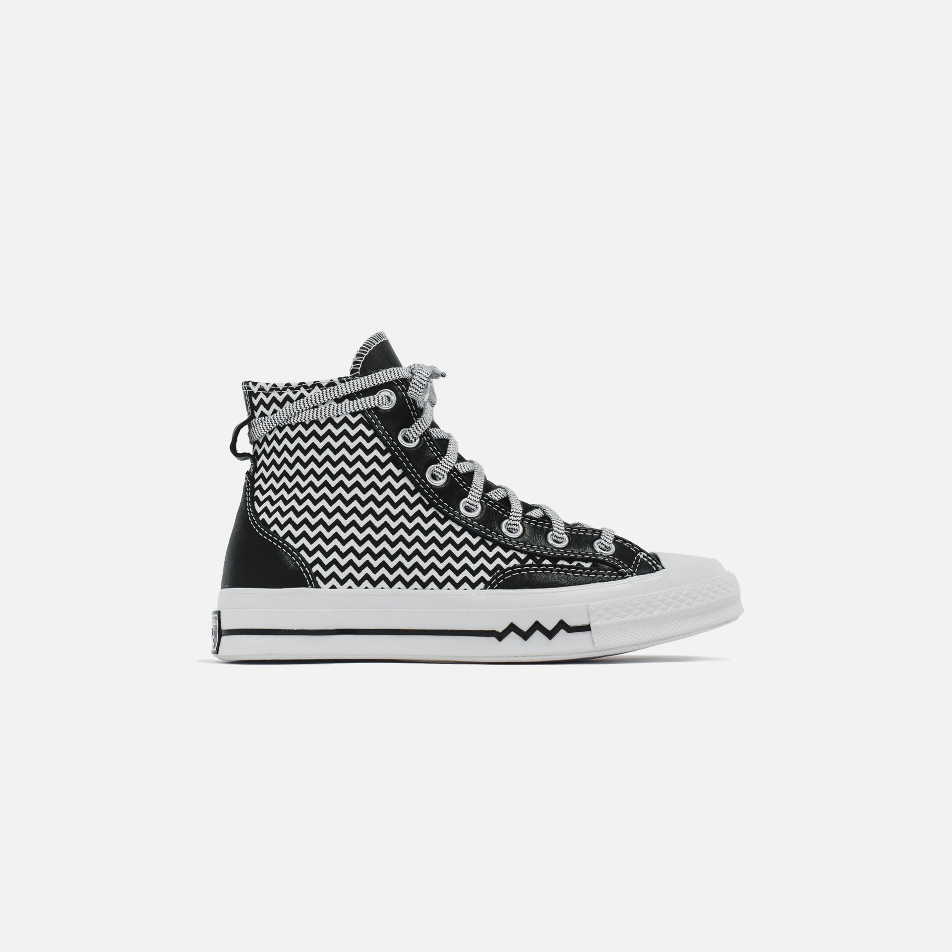 Converse Chuck 70 Mission-V-High - Black / White