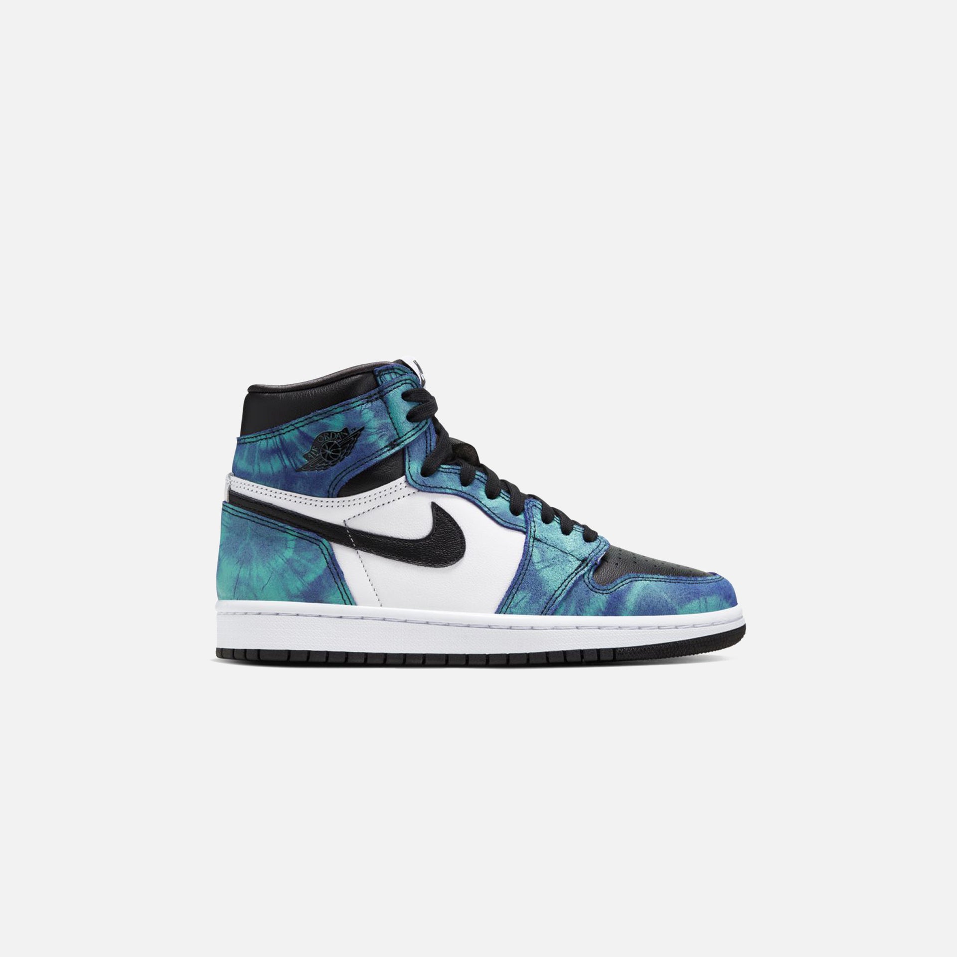 Nike WMNS Air Jordan 1 High OG - White / Black / Aurora Green