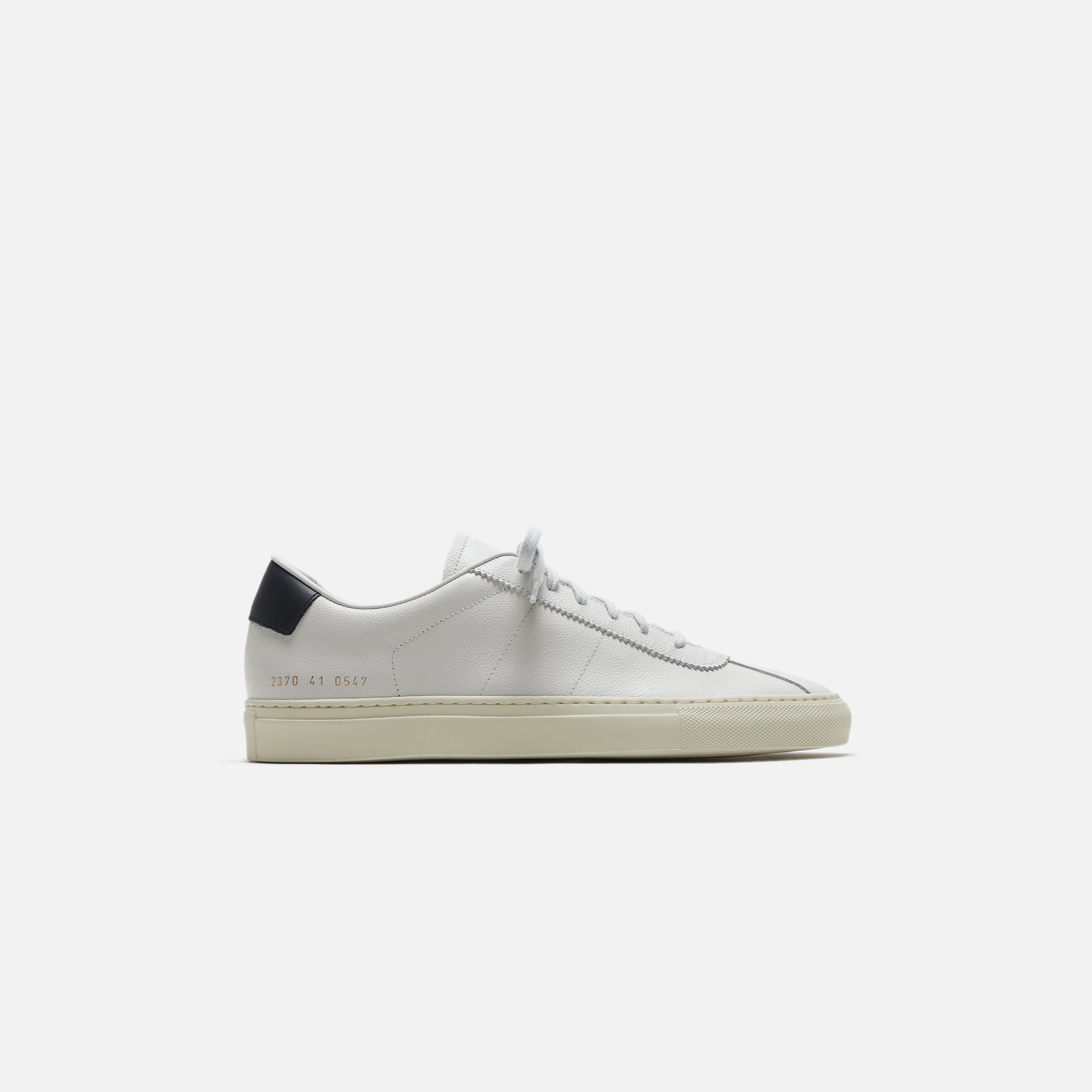 Common Projects Tennis 77 - White / Black