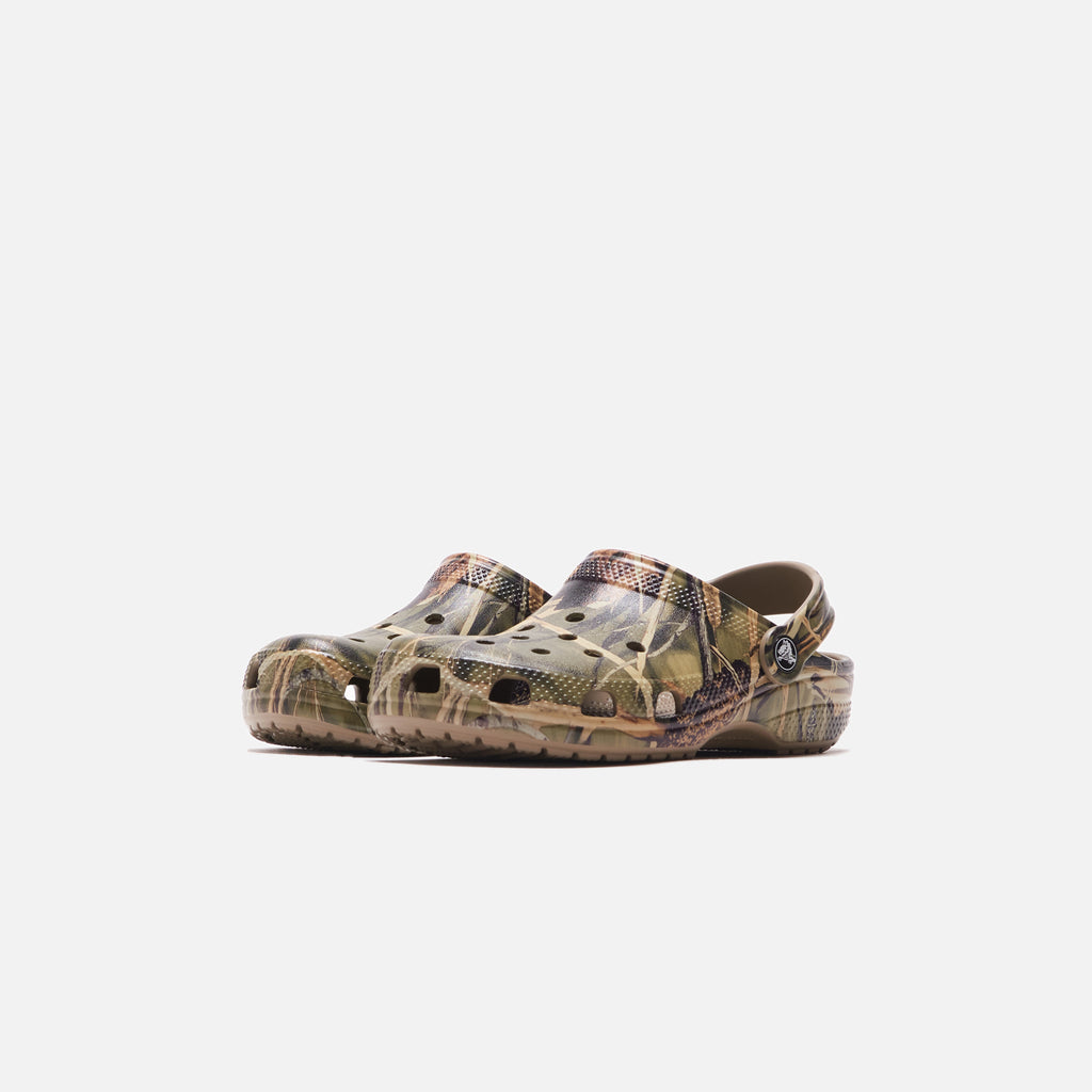 Boys realtree store crocs