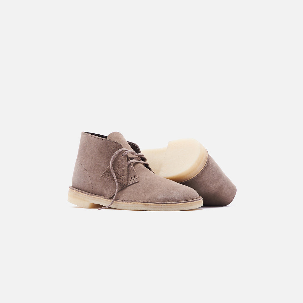 Clarks desert best sale boot mushroom