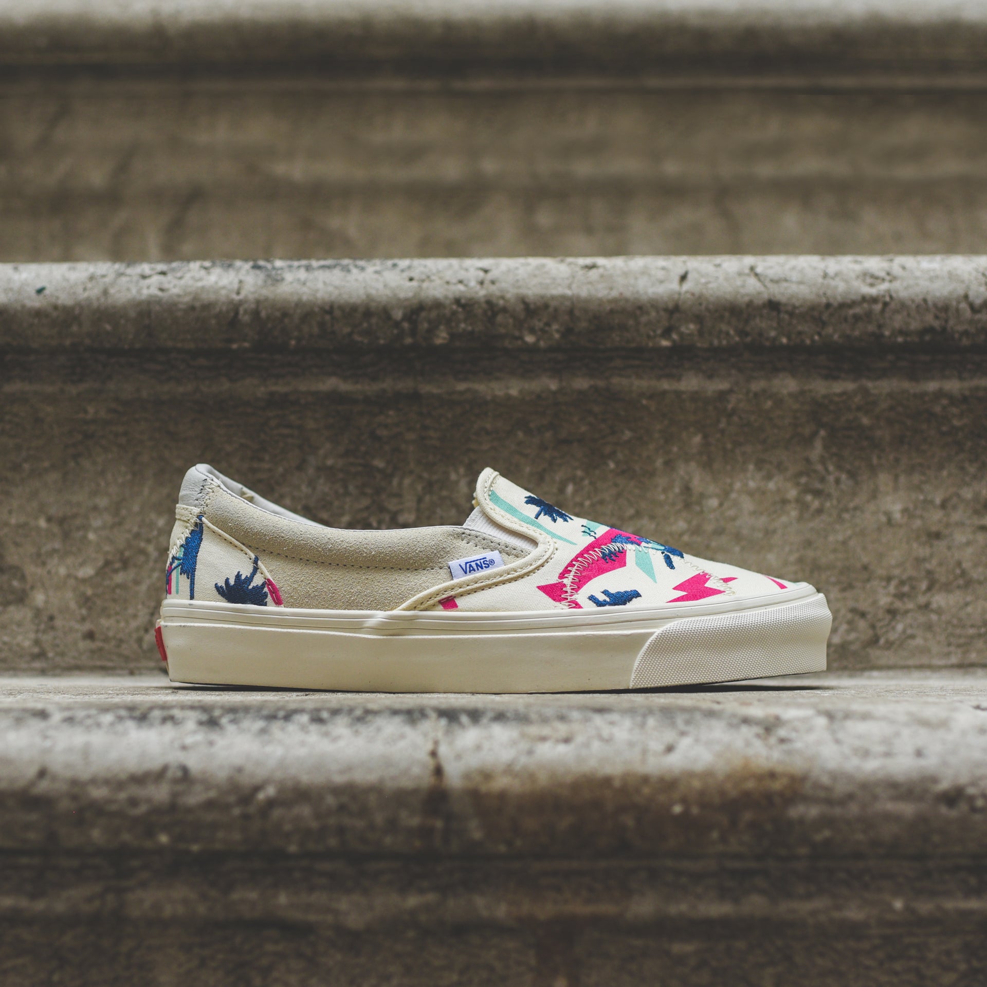 Vans Slip-On Bricolage LX - Embroidered Palm / Classic White / Mutli