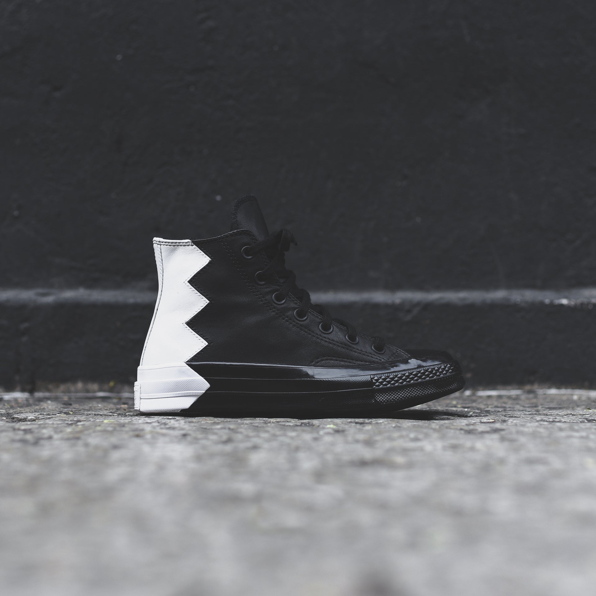 Converse WMNS Chuck 70 Mission-V High - Converse Black / White