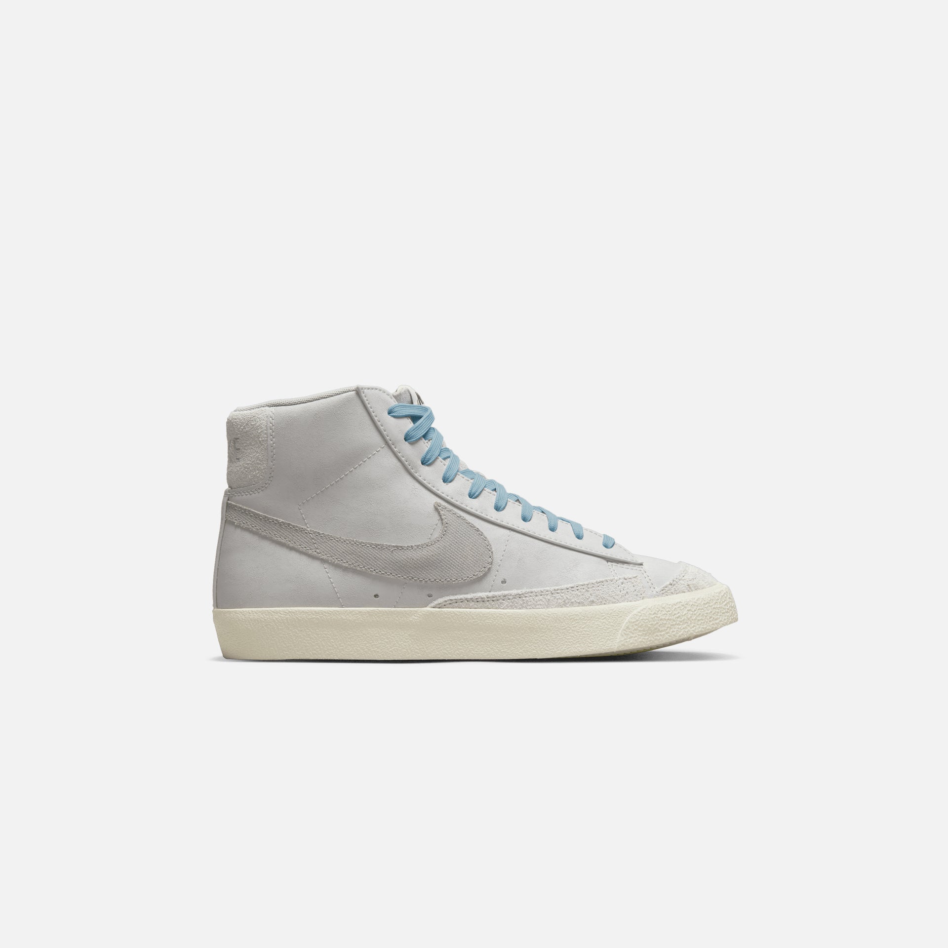Nike Blazer Mid `77 PRM - Grey Fog / Grey Fog / Alpha Orange / Light Smoke Grey