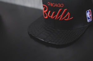 JUST DON Stars Bulls Script Logo - Black / Black