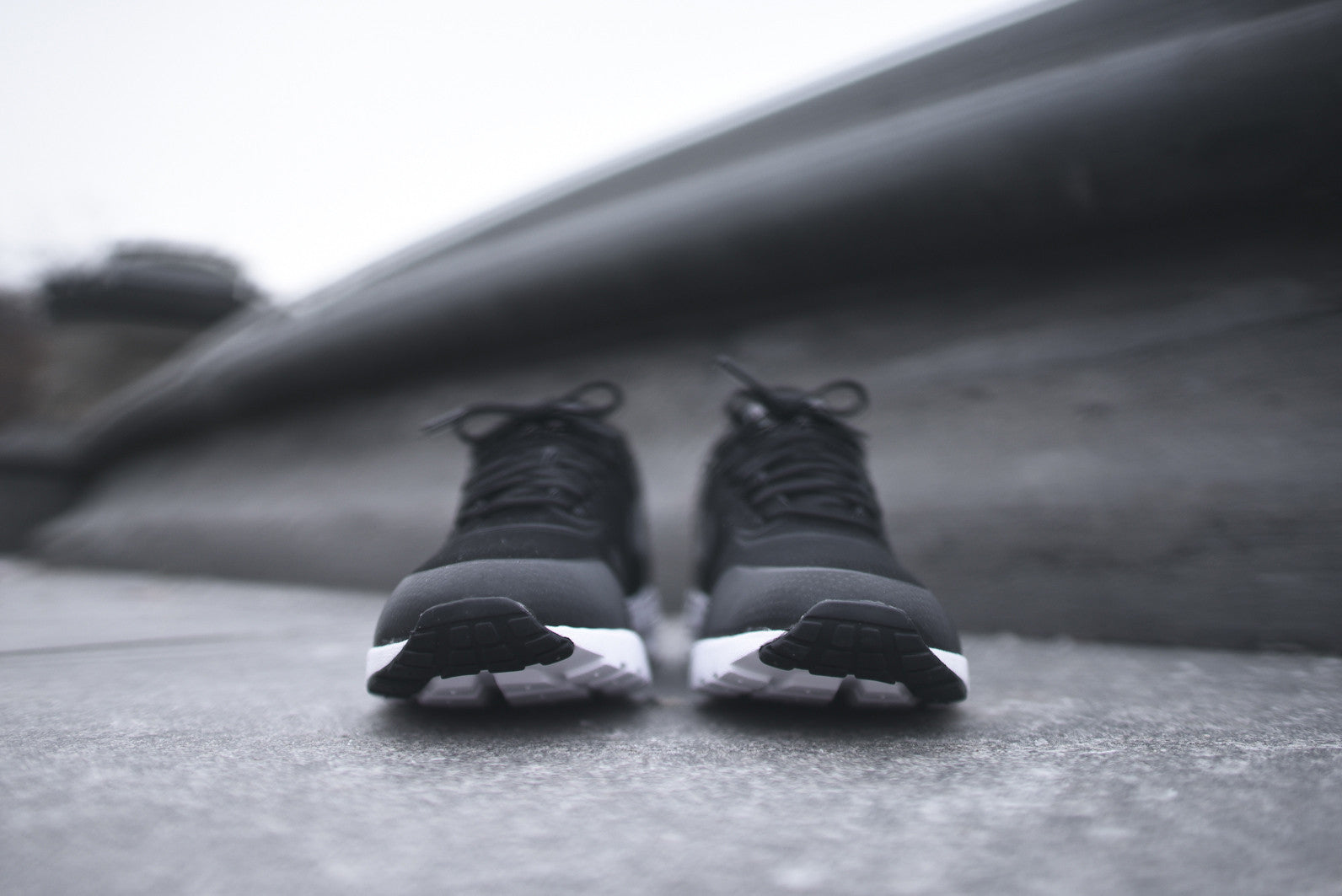 Nike WMNS Air Max 1 Ultra Moire - Black / Metallic Silver