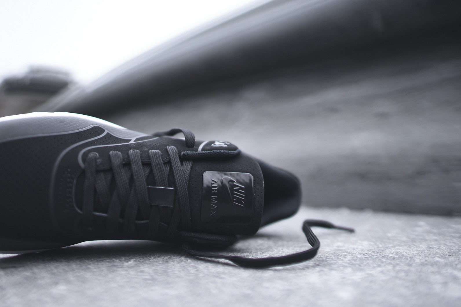 Nike WMNS Air Max 1 Ultra Moire - Black / Metallic Silver