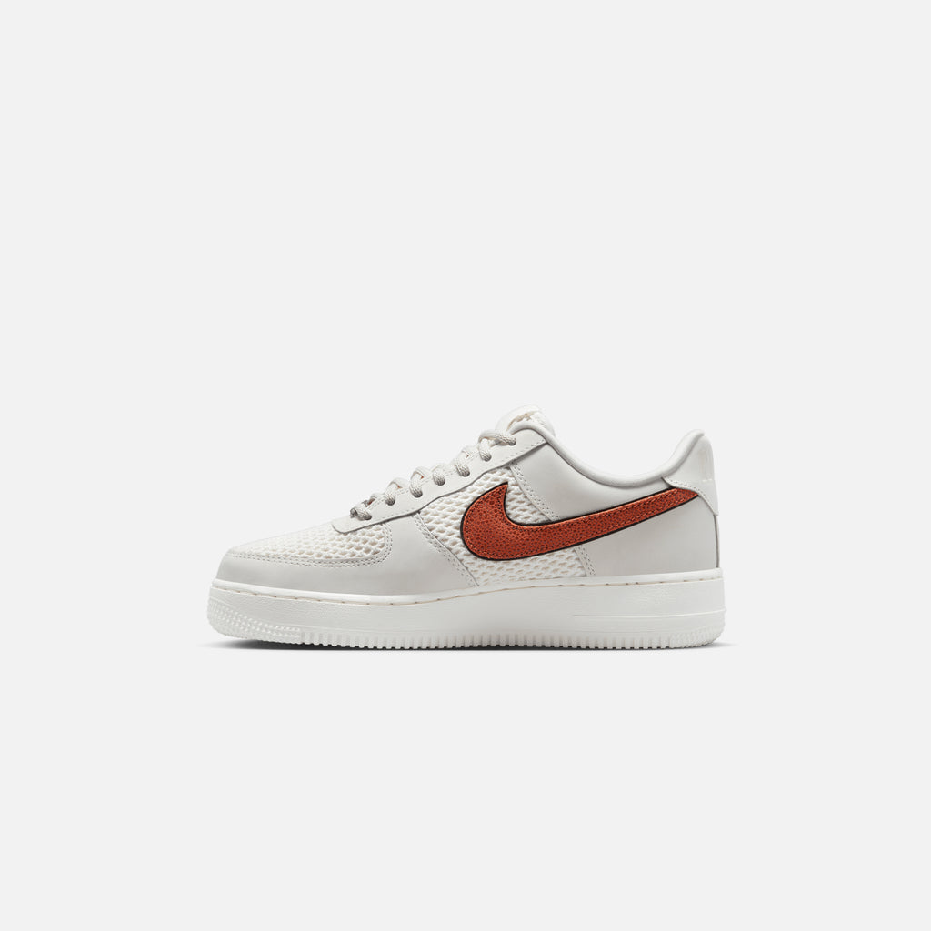 Nike Wmns Air Force 1 `07 - Light Bone / Sail