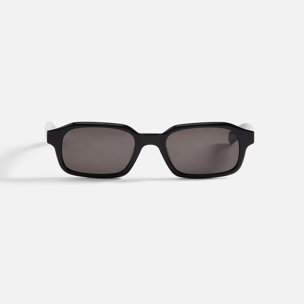 Flatlist Hanky Sunglasses - Solid Black