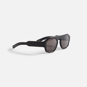 Flatlist Lefty Sunglasses - Solid Black / Solid Black Lens