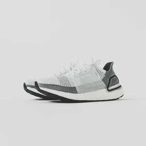 adidas Originals WMNS UltraBoost 19 - Cloud White / Crystal White / Grey Two