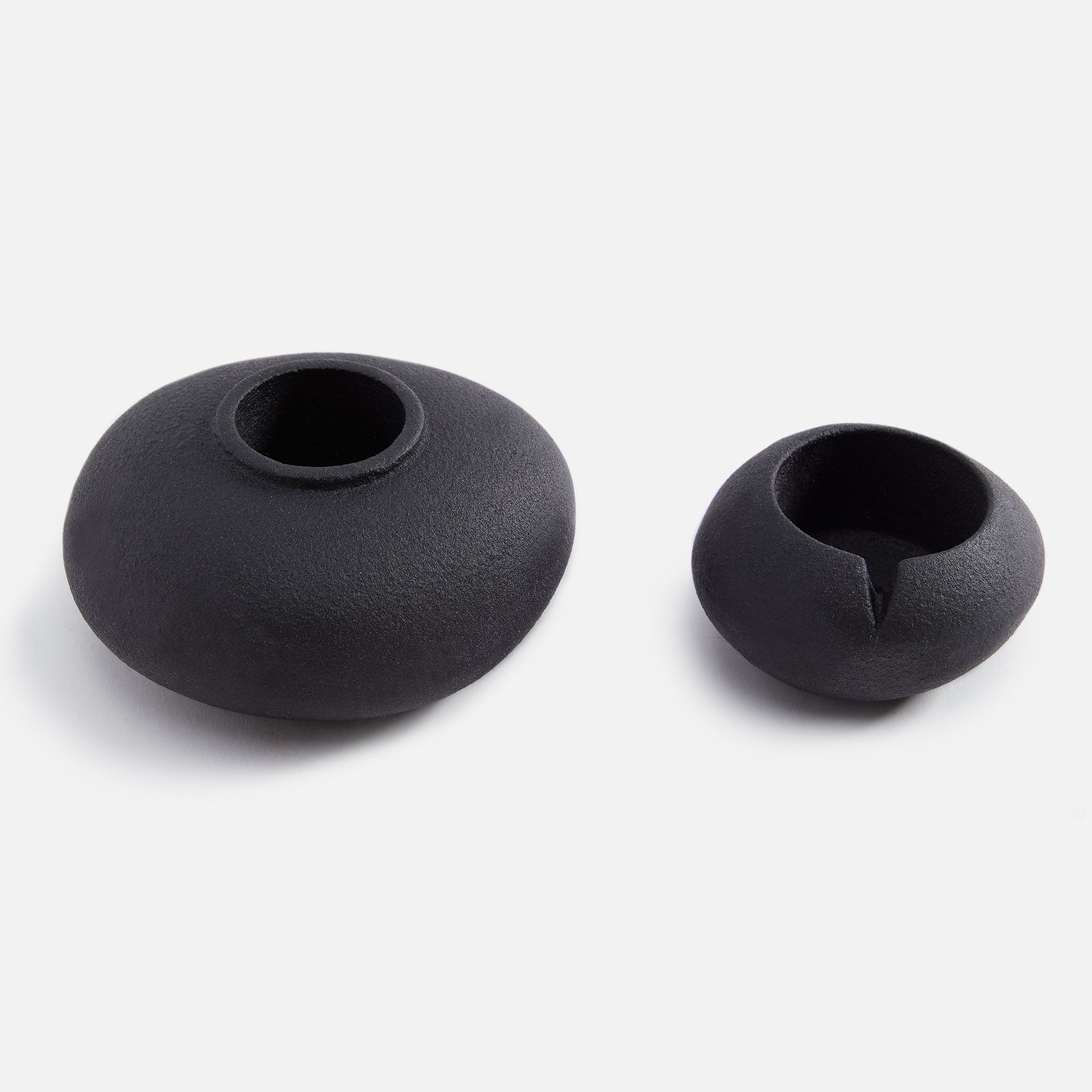 Houseplant Pebble Match Strike - Black