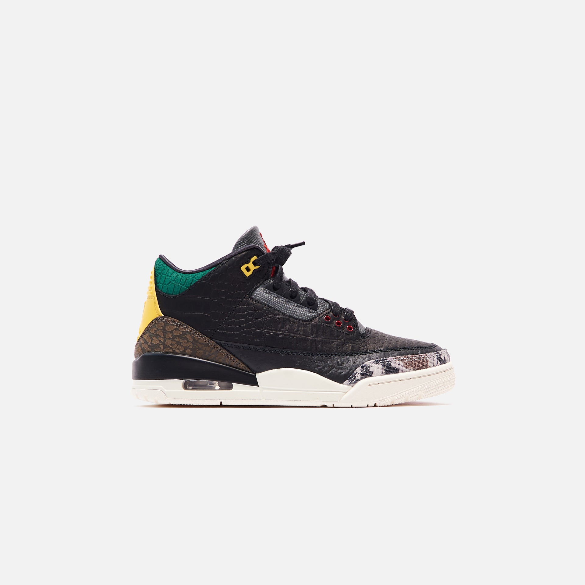 Nike Air Jordan Retro 3 SE - Black / White / Gorge Green