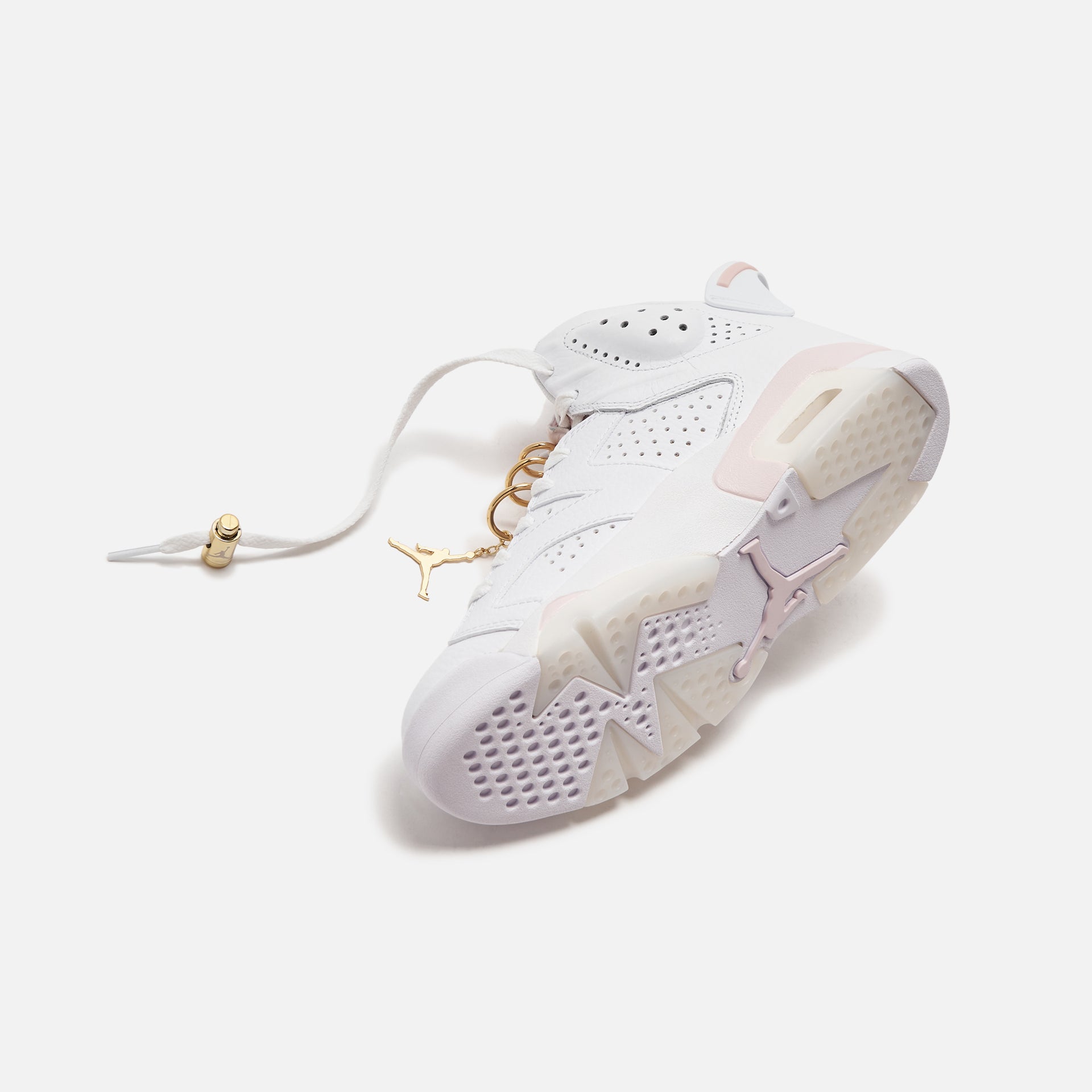 Nike WMNS Air Jordan 6 - Retro White / Metallic Gold / Barely Rose