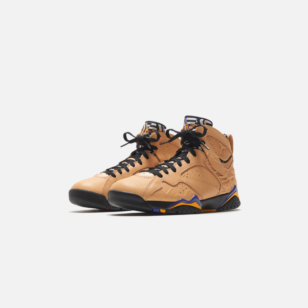Retro 7 low taxi best sale