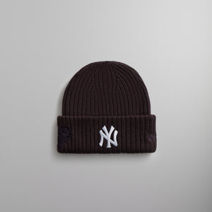 UrlfreezeShops & New Era for the New York Yankees Knit Beanie - Nouveau