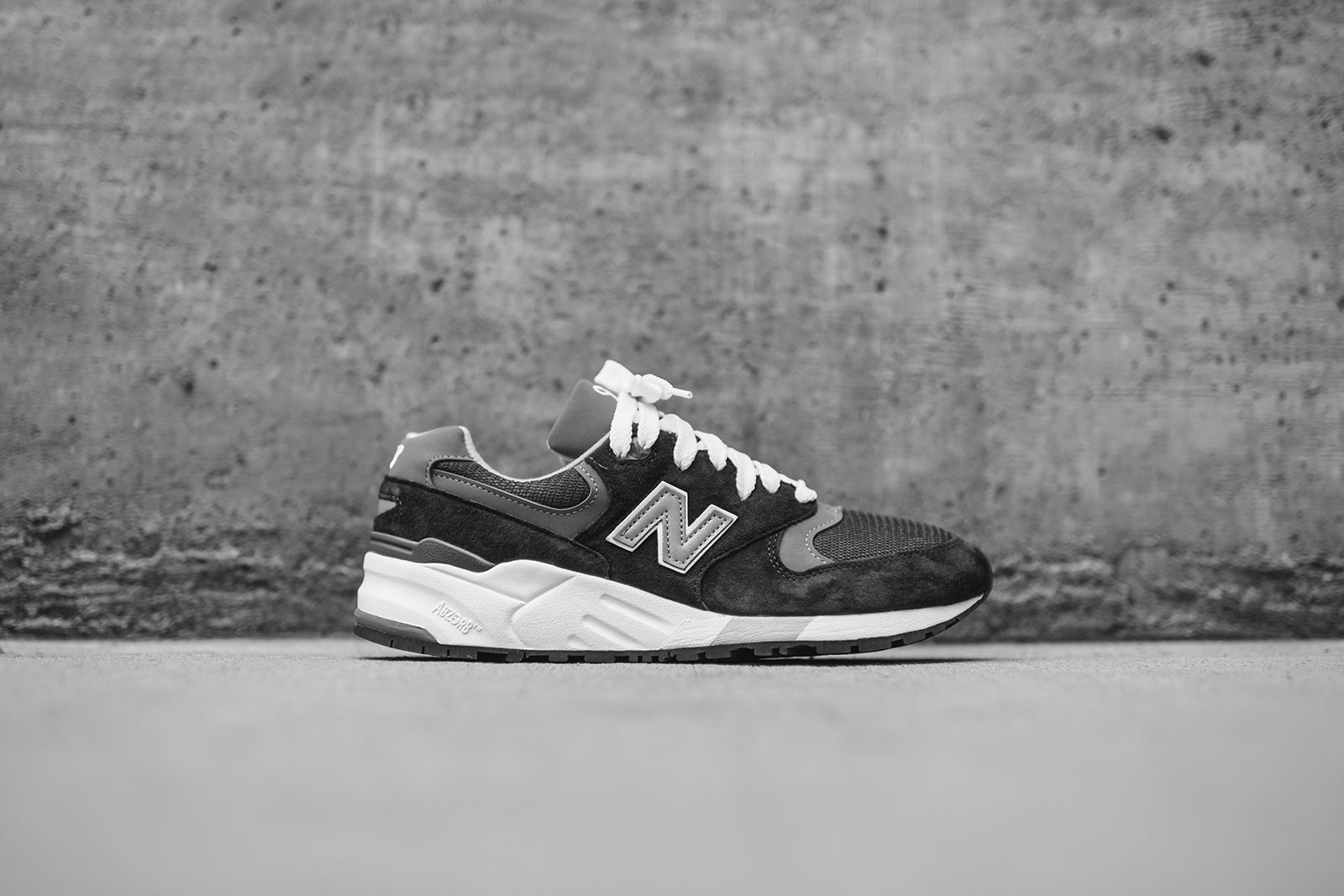 New Balance 999 - Navy / Pewter
