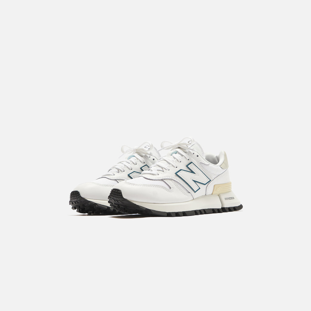 New Balance RC1300 - White