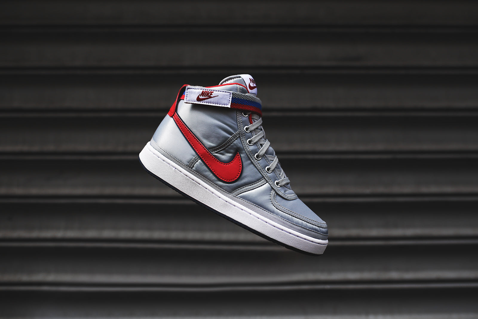 Nike Grade School Vandal High - Silver / Red