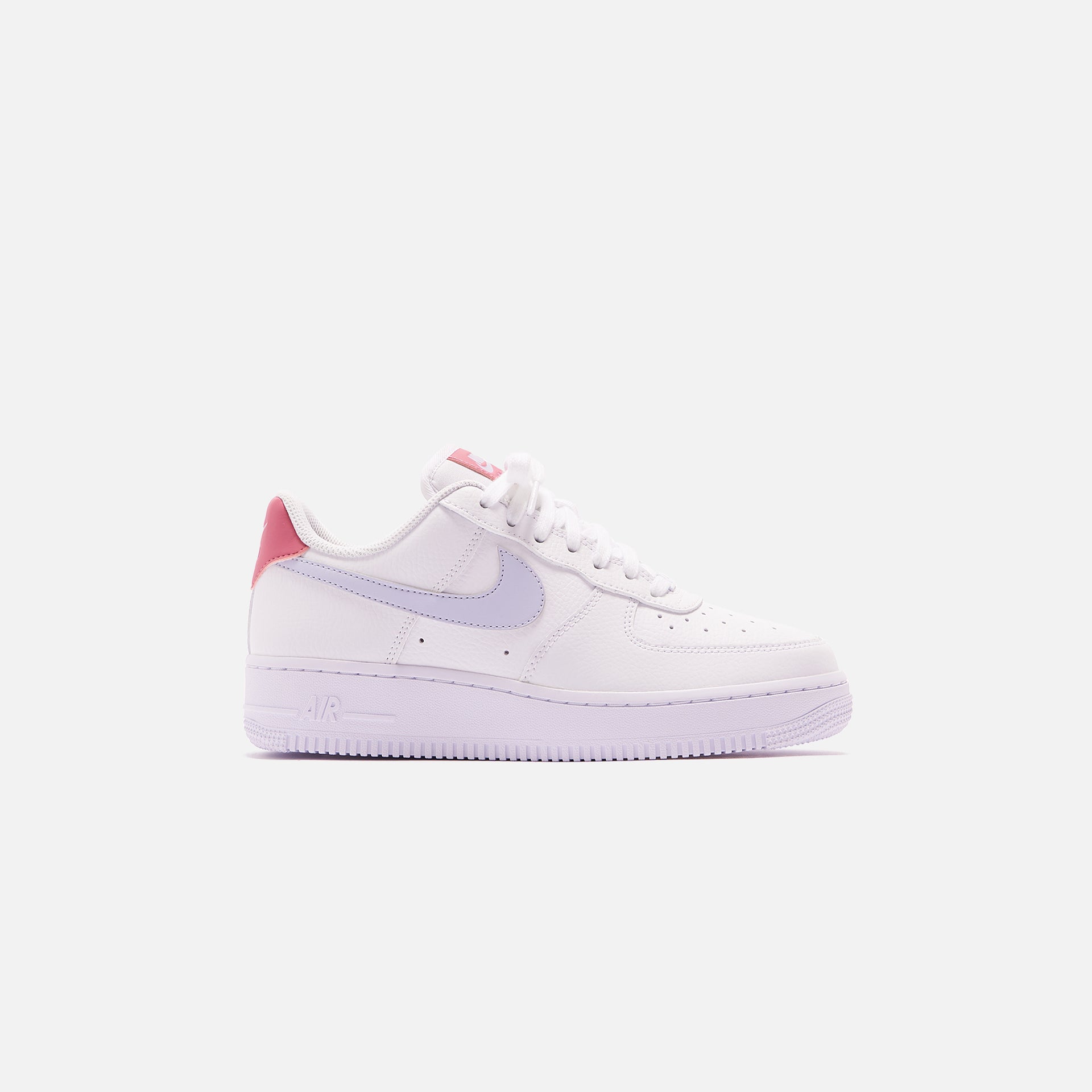 Nike WMNS Air Force 1 - White / Ghost Desert Berry