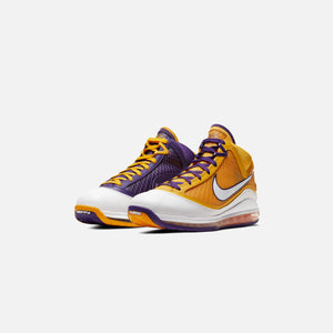 Nike LeBron VII QS - Court Purple / White