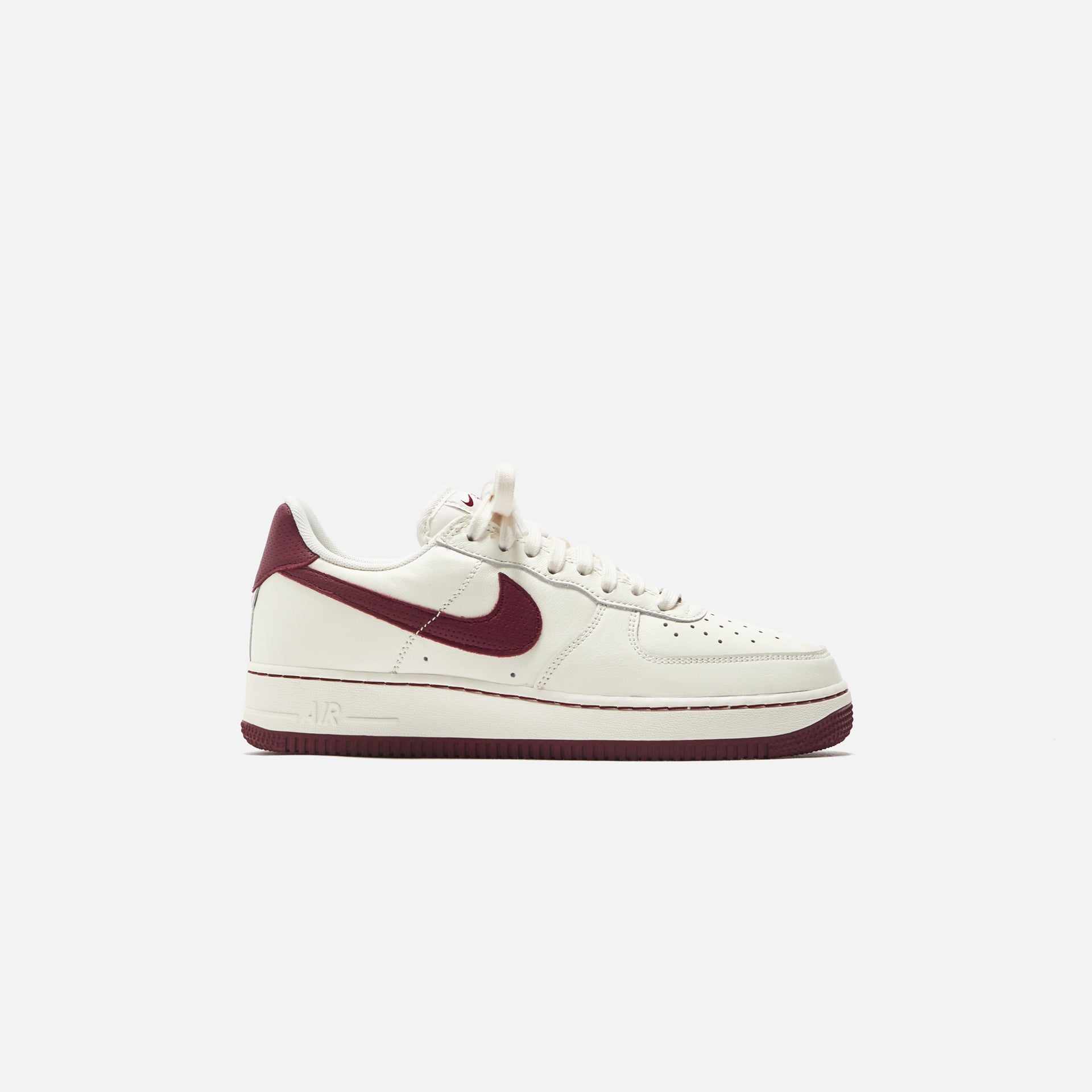 Nike Air Force 1 `07 Craft - Sail / Dark Beetroot
