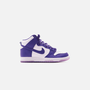 Nike WMNS Dunk High SP - White / Varsity Purple