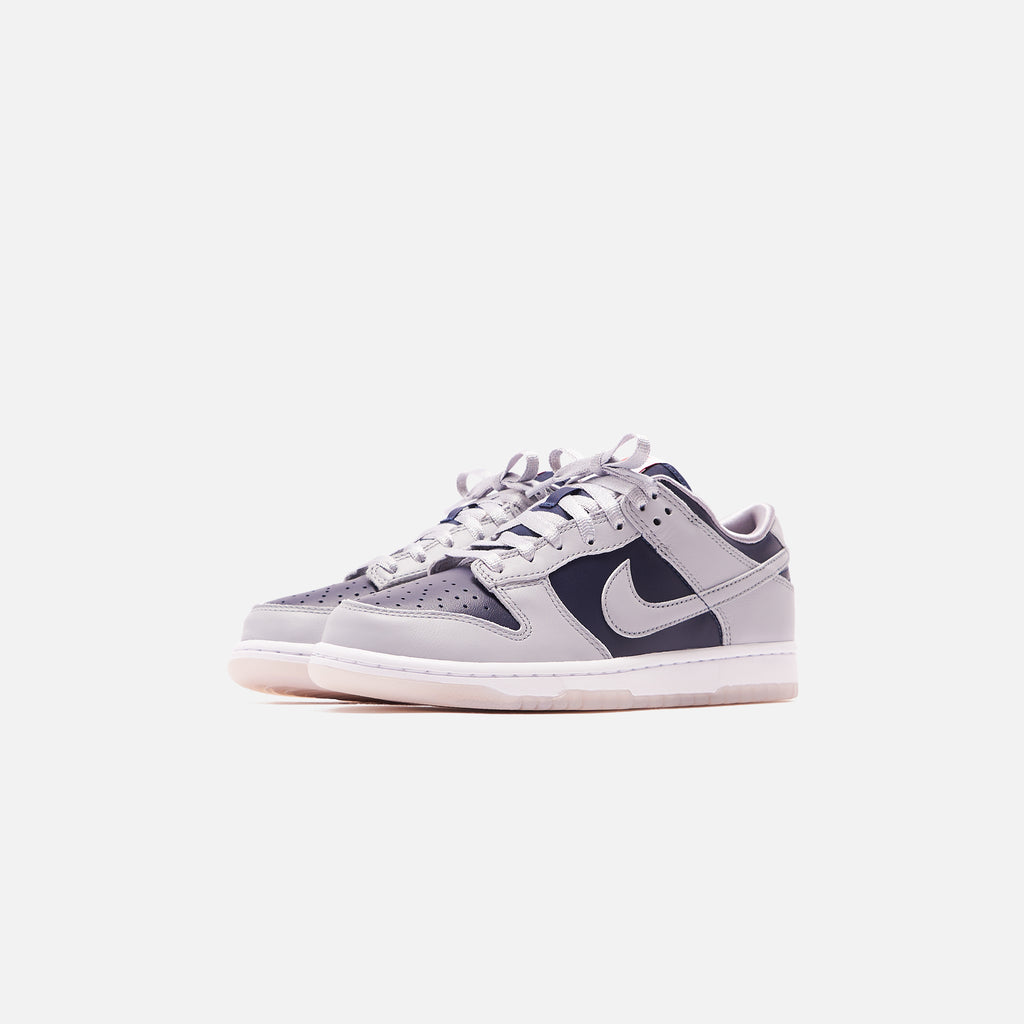 Nike WMNS Dunk Low SP - College Navy / Wolf Grey / University Red