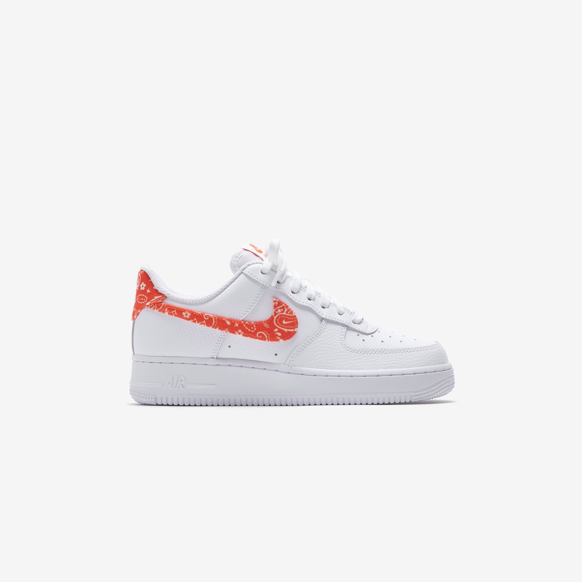 Nike WMNS Air Force 1 `07 Low - White / Rush Orange