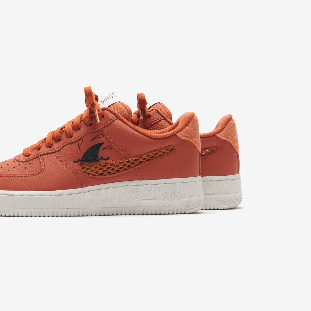 Nike Air Force 1 `07 LV8 - Burnt Sunrise / Hot Curry / Sail – Kith