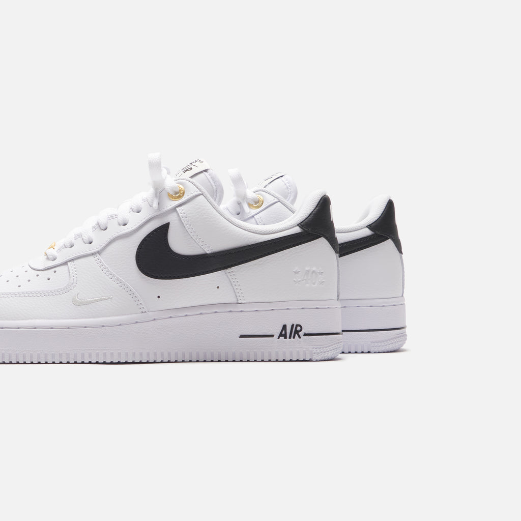 Nike Air Force One '07 LV8 - Gold – Kith