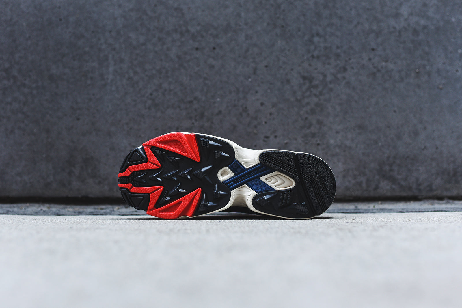 adidas Originals Yung 1 - Red / White / Collegiate Navy