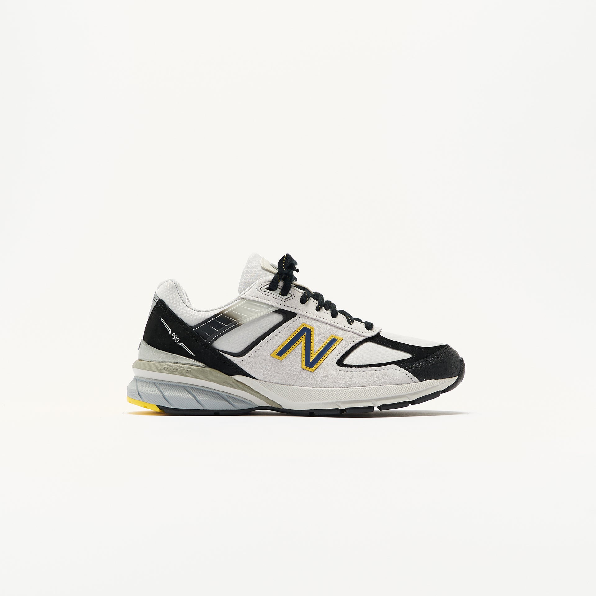 New Balance 990 V5 Made in USA - Silver / Black