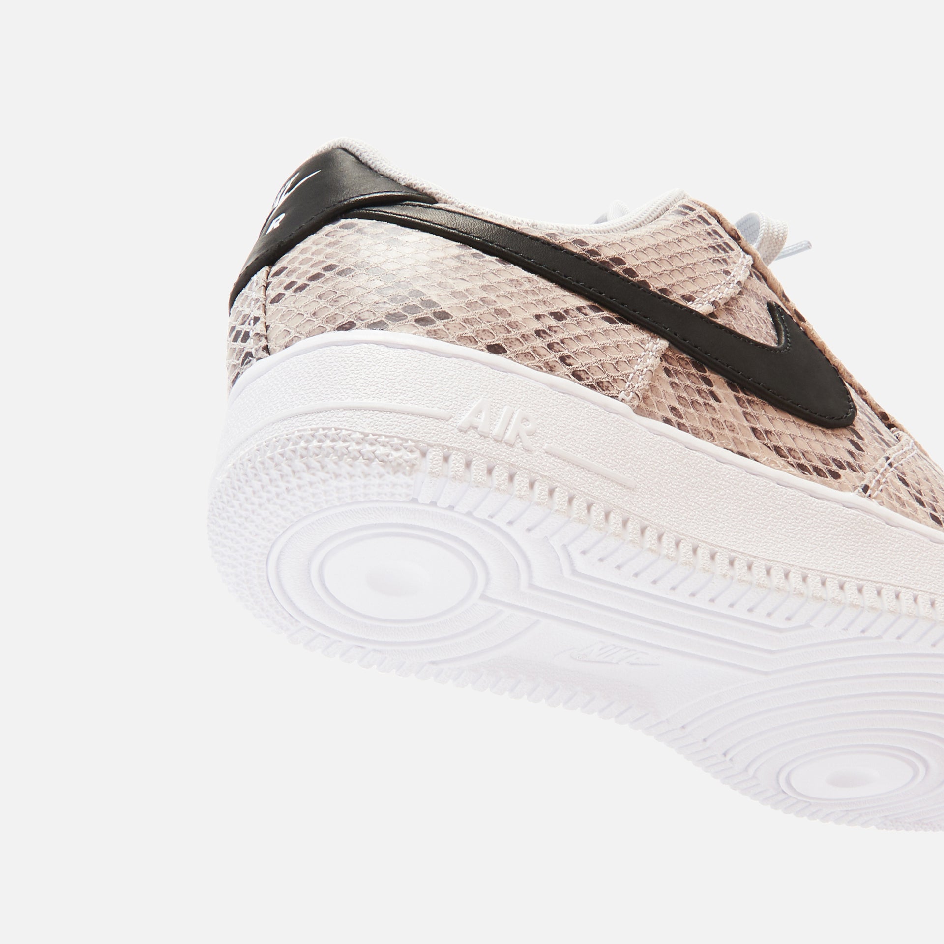 Nike Air Force 1 '07 Low - White / Black Pure / Platinum / Beige