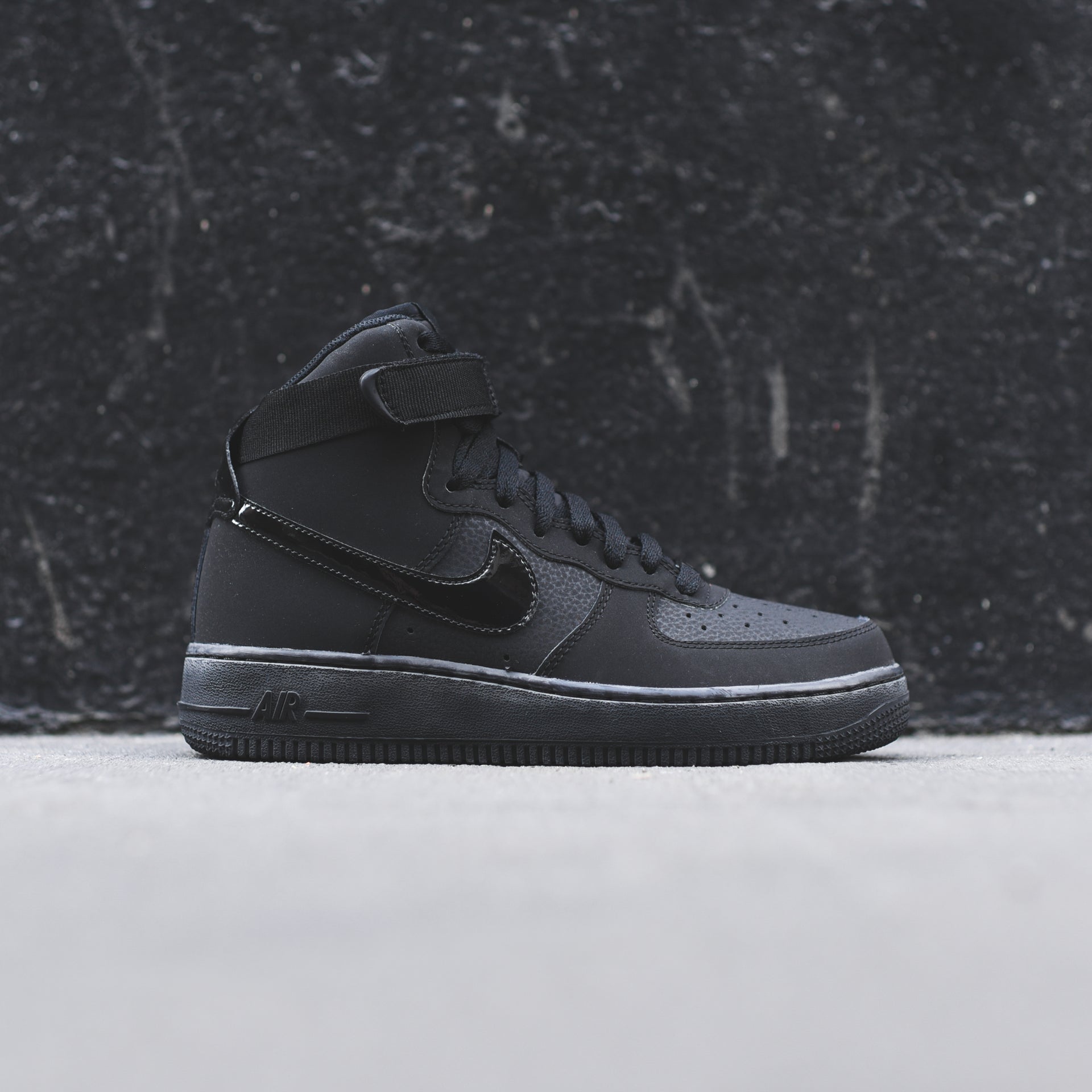 Nike Grade School Air Force 1 High - Black