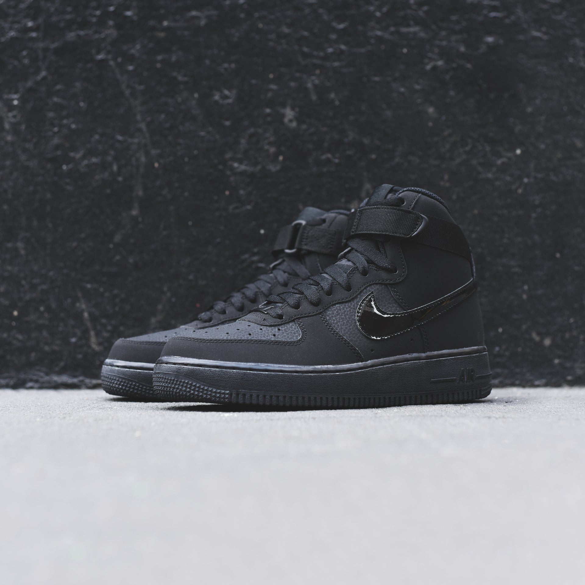 Nike Grade School Air Force 1 High - Black