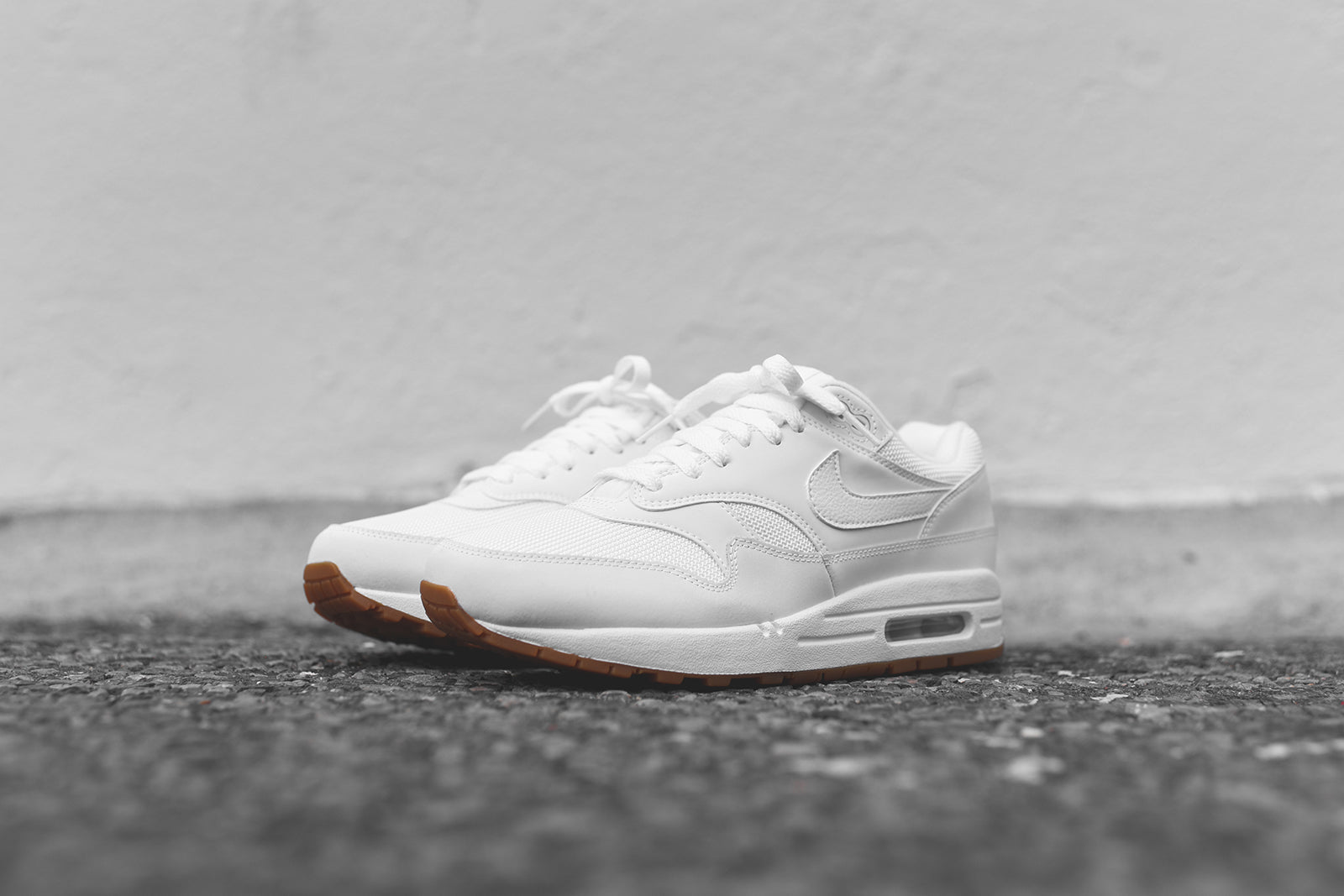 Nike Air Max 1 - White / Gum