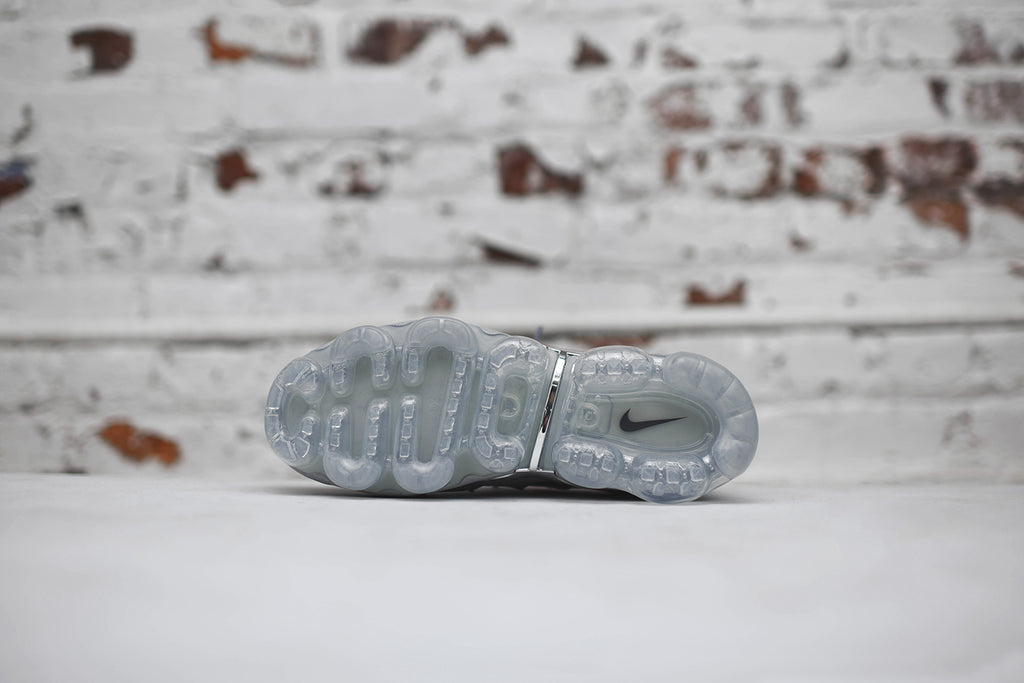 Vapormax plus cool grey womens Clearance