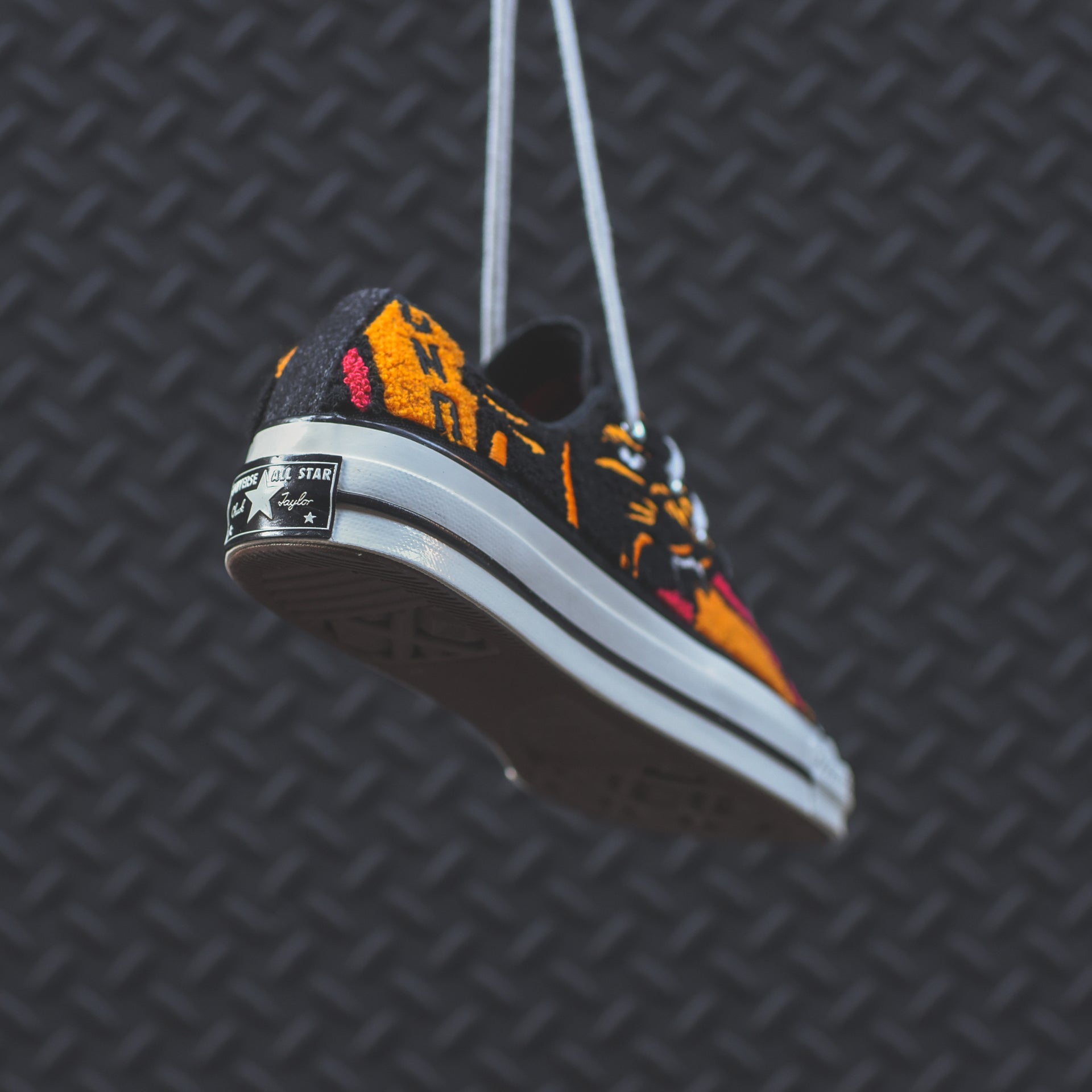 Converse x UNDFTD Chuck 70 Ox - Black / White / Orange