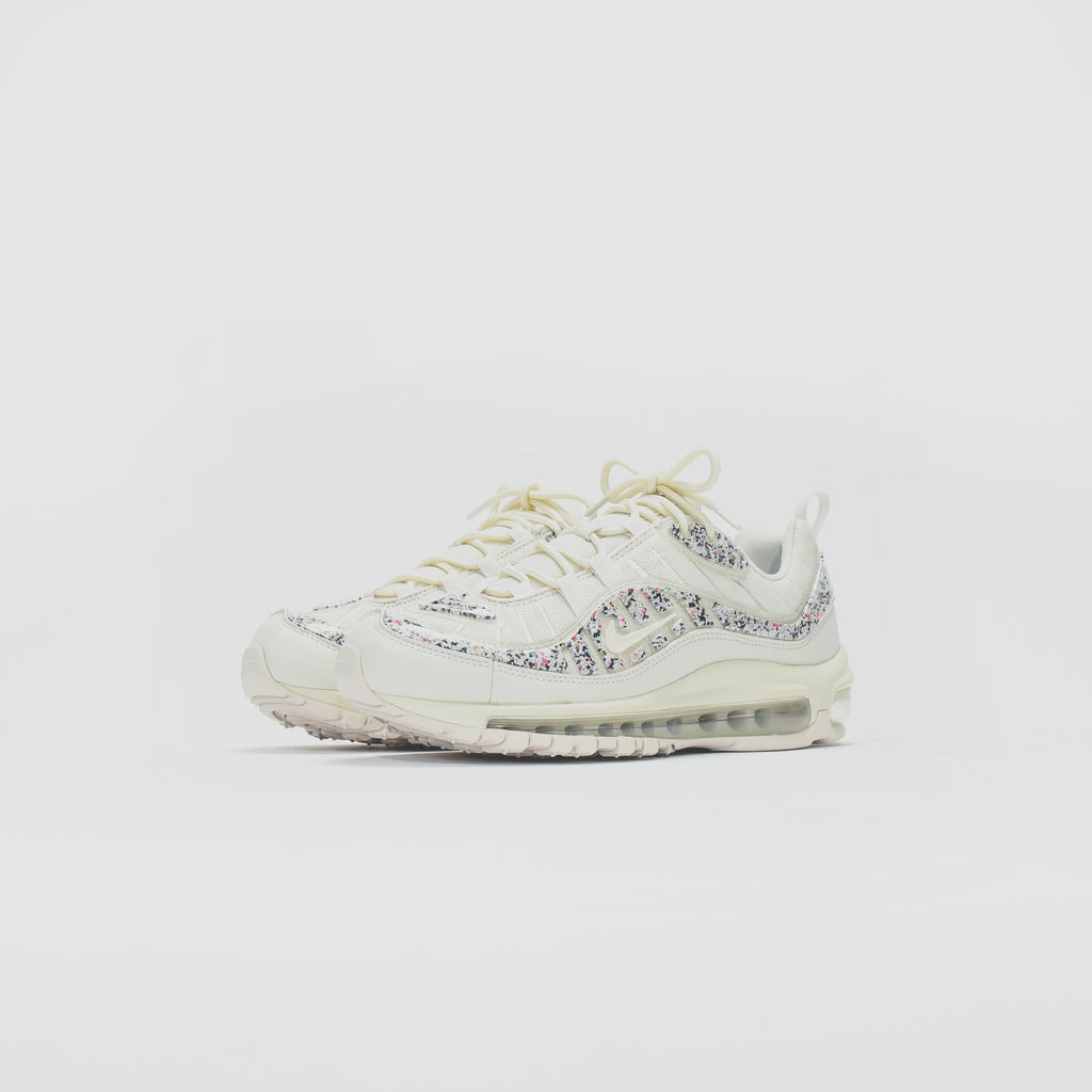 Nike WMNS Air Max 98 LX Phantom Kith