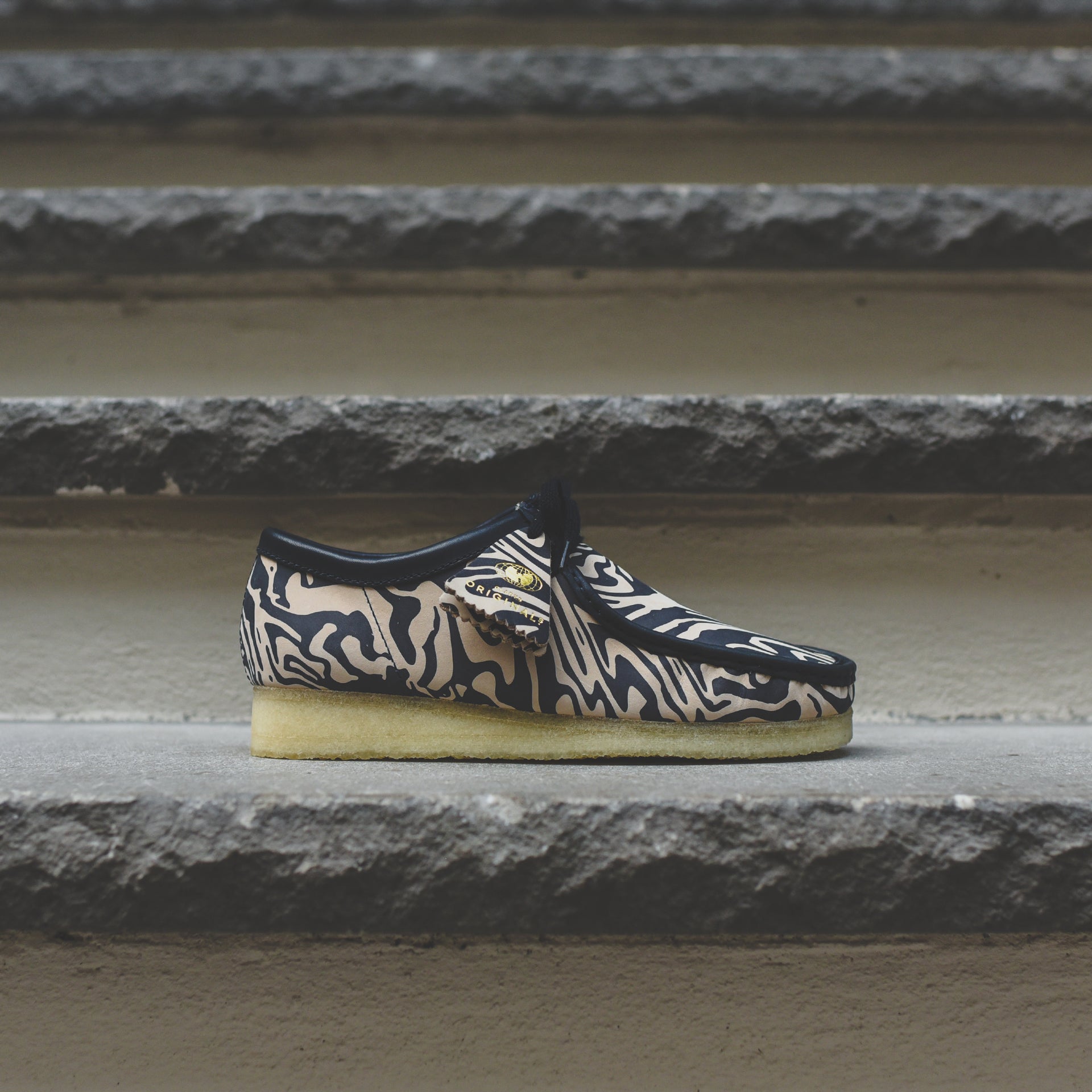 Clarks x Wu Tang Wallabee Low - Navy / Multi