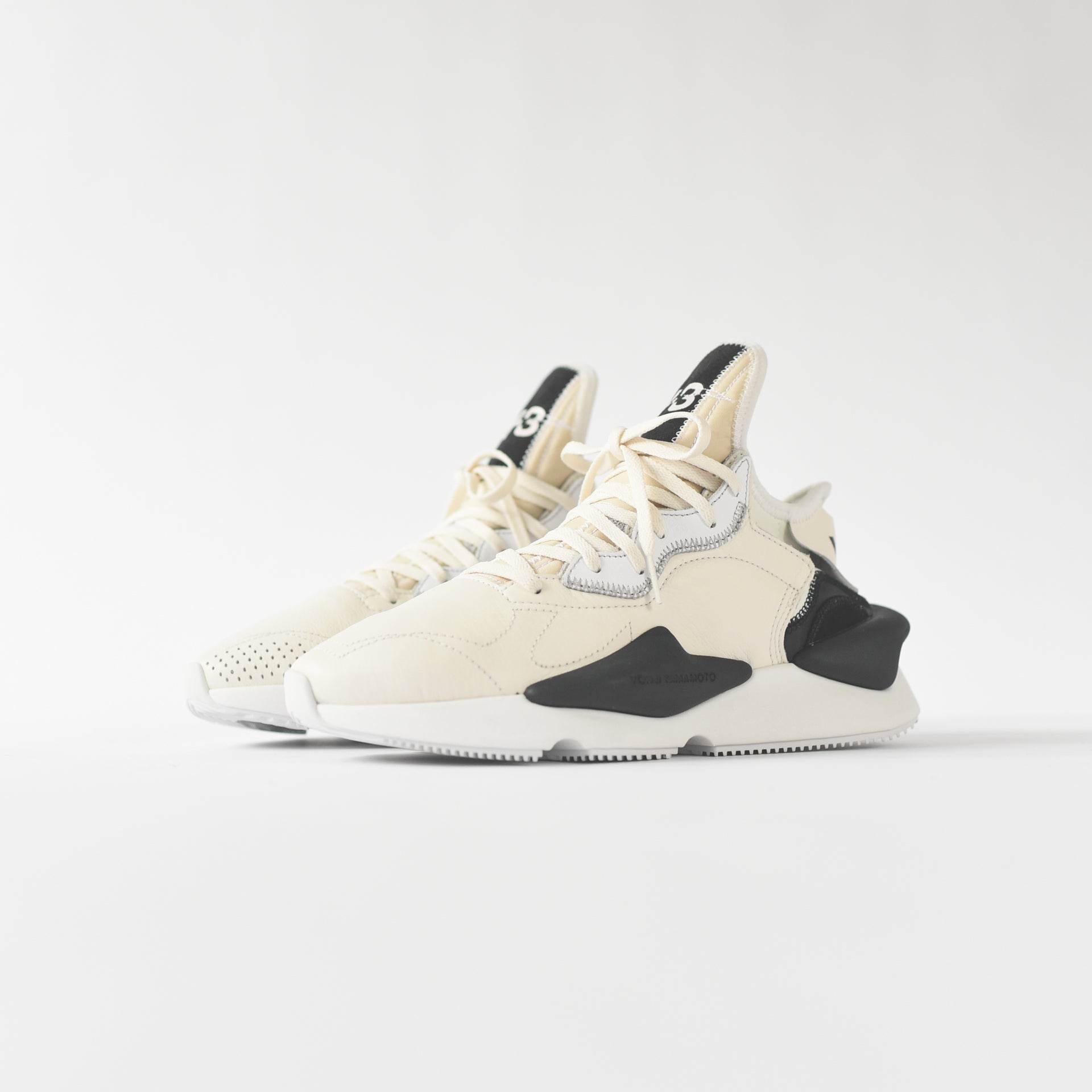 Y-3 Kaiwa - White / Black