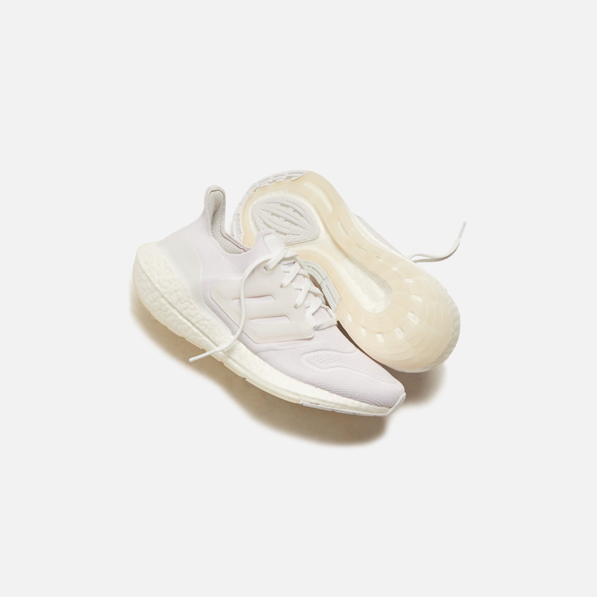 adidas Ultraboost 22 - White / Cloud White / Crystal White