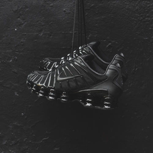 news/nike-shox-tl-triple-black