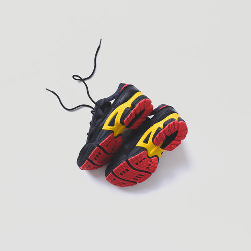 news/adidas-by-raf-simons-replicant-ozweego-black-yellow