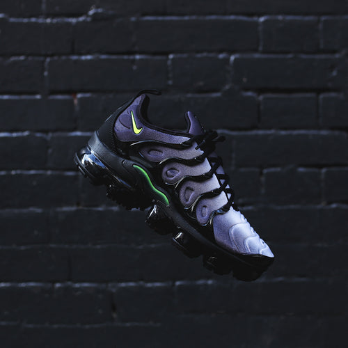 news/nike-air-vapormax-plus-black-volt